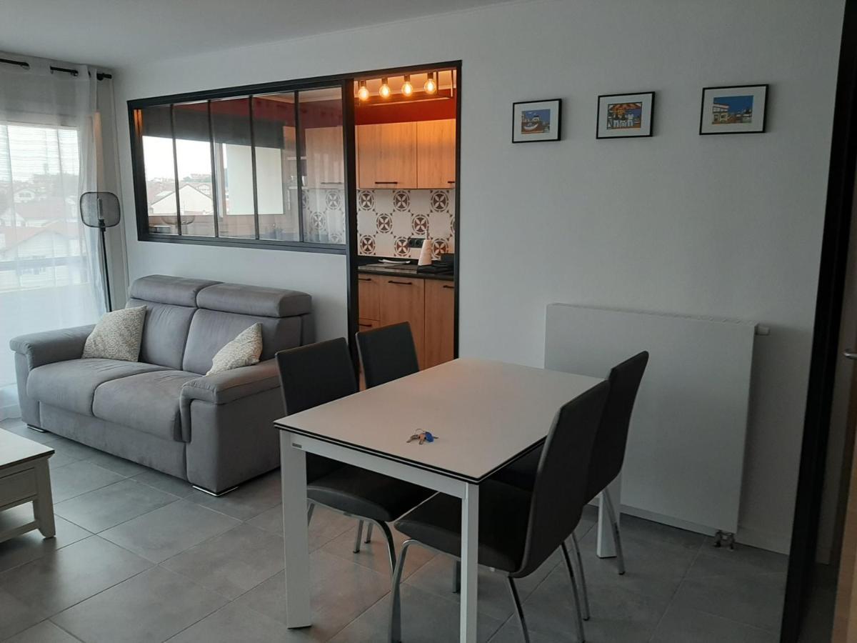 Appartement T3 Renove A 10 Min Du Centre-Ville Avec Balcon, Garage Et Wifi A Saint-Jean-De-Luz - Fr-1-239-584 Экстерьер фото